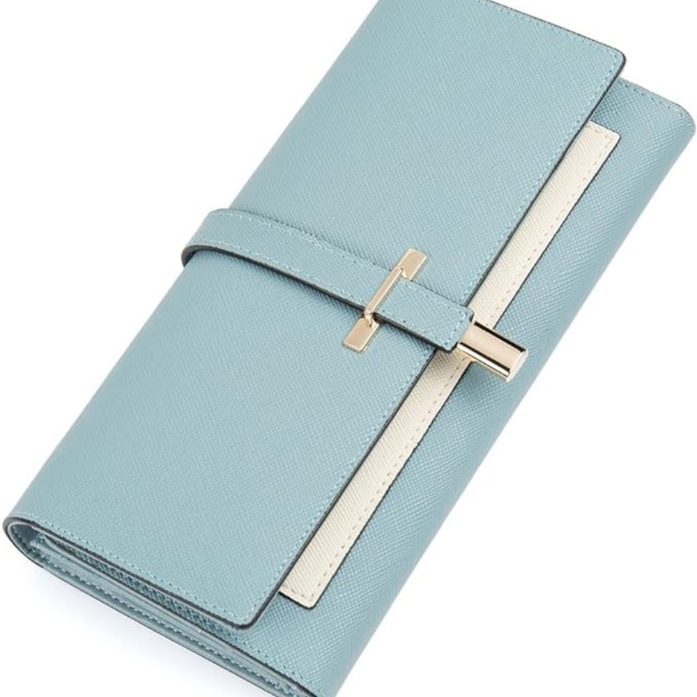 Ladies CALLAHAN Leather Wallet/Slim Clutch Purse Light Blue